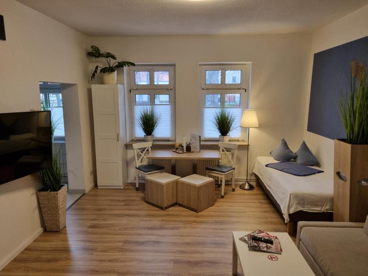 Ferienwohnungen Springer In Schoenefeld Ot Grossziethen Div Apartments Fuer Bis Zu 6 Personen Buitenkant foto