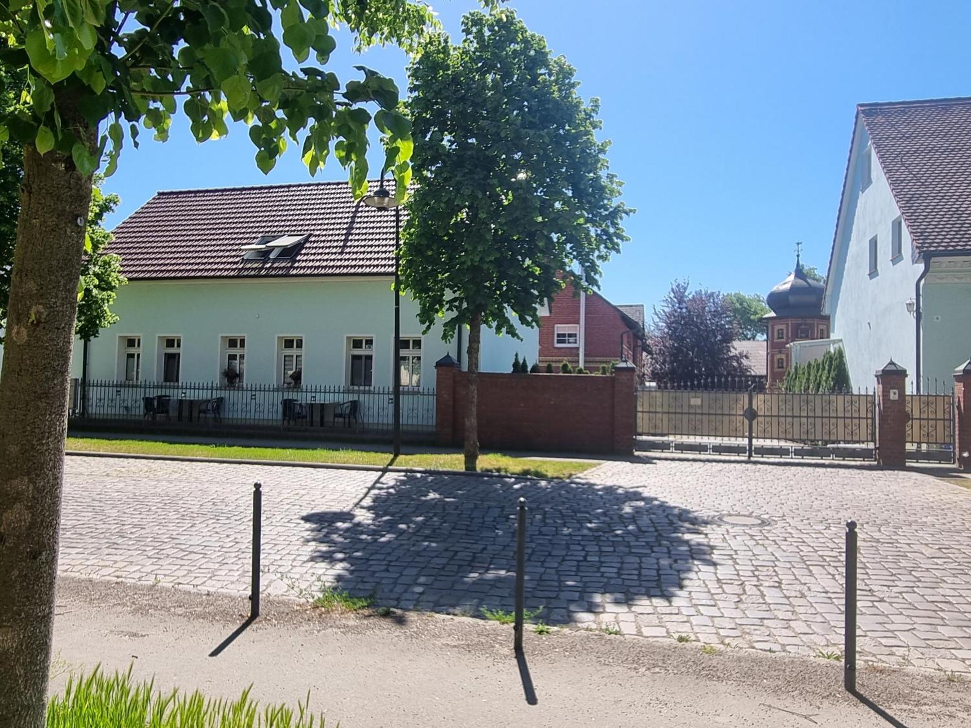Ferienwohnungen Springer In Schoenefeld Ot Grossziethen Div Apartments Fuer Bis Zu 6 Personen Buitenkant foto
